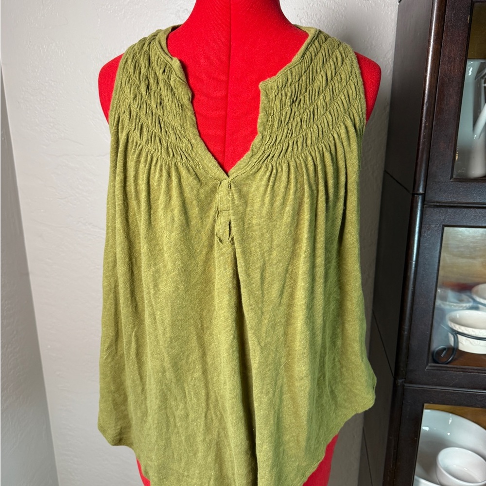 We The Free Green Smocked Linen Cotton Sleeveless Boho Top Tank Size S